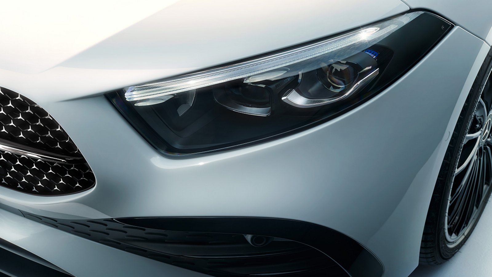 Mercedes-Benz A-Klasse Limousine 2023 Exterieur