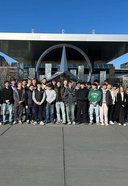 Azubis im Mercedes-Benz Werk und Museum